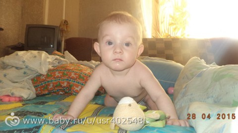 дыра в потолке)