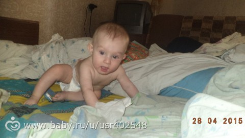 дыра в потолке)