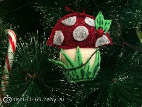 Кое-что пошила...новогодние игрушки для Илюшки!!!!