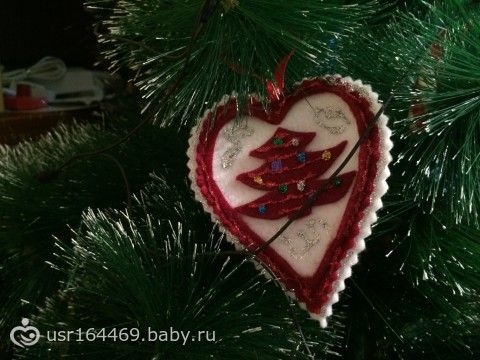 Кое-что пошила...новогодние игрушки для Илюшки!!!!