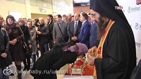ДЕСНИЦА СВЯТОГО ГЕОРГИЯ ПОБЕДОНОСЦА ПРИБЫЛА В РОССИЮ с горы Афон