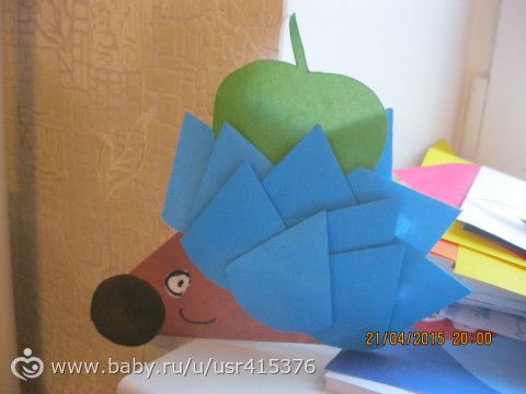 Наши с дочкой поделки:ёжик с яблоком,грибочки,обезьянка )))