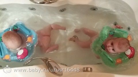 6 месяцев. У педиатра. Со старым Новым годом!