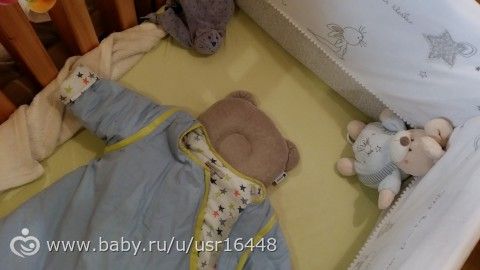 8 месяцев. Первый зуб. Прогулки на террасе. Наши &quot;пелюши&quot; и другие игрушки..