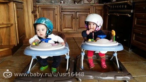 8 месяцев. Первый зуб. Прогулки на террасе. Наши &quot;пелюши&quot; и другие игрушки..