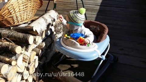 8 месяцев. Первый зуб. Прогулки на террасе. Наши &quot;пелюши&quot; и другие игрушки..