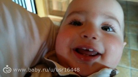 9 месяцев. Наш &quot;зубастый&quot; период. Христос Воскрес! Поздравляю со светлым Христовым Воскресением