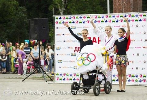 Наш парад колясок)))