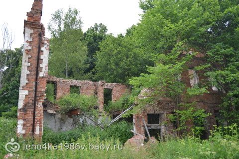 Заброшенная усадьба графа Келлера.Находится в МО.
