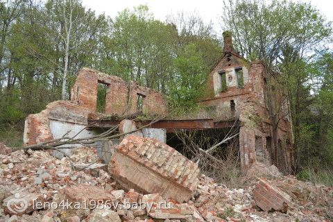 Заброшенная усадьба графа Келлера.Находится в МО.