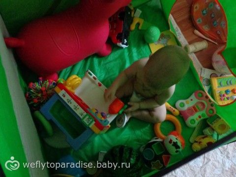 Все что приносит радость ребенку - наши игры и игрушки, отдых :)