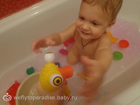 Все что приносит радость ребенку - наши игры и игрушки, отдых :)