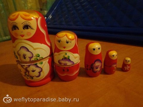Все что приносит радость ребенку - наши игры и игрушки, отдых :)