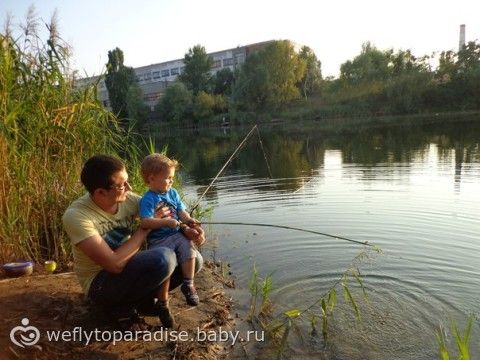 Все что приносит радость ребенку - наши игры и игрушки, отдых :)