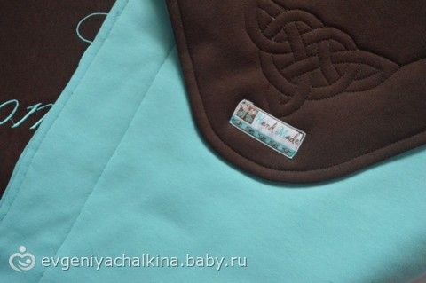 Трикотажный плед для малыша.