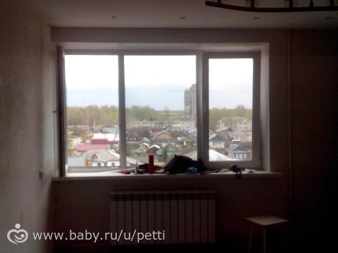 Прошу совета по цвету обоев в гостиную