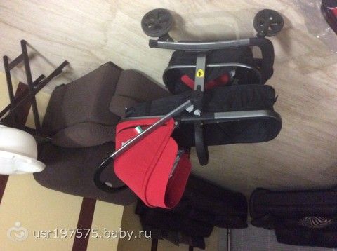 У кого коляска ferrari зайдите