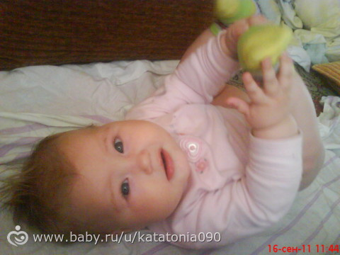 Вот, смотрю динамику роста и веса до года своей дочки... (с фото)