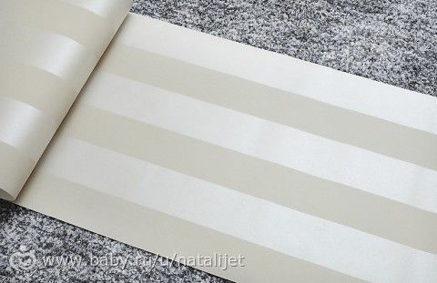 ОБОИ С ОТБЛЕСКОМ В ПОЛОСКУ-ДОПОЛНЕННО ОБОЯМИ ДЛЯ ПАННО