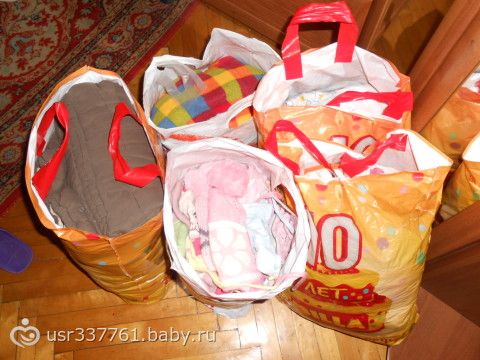 Отдам вещи на девочку