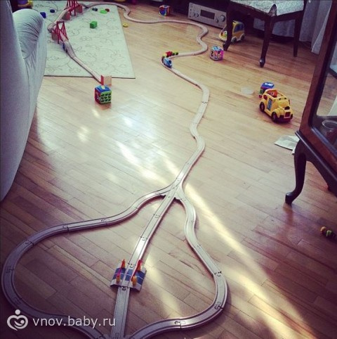 Занятия с детьми 1-3 лет. Игрушки