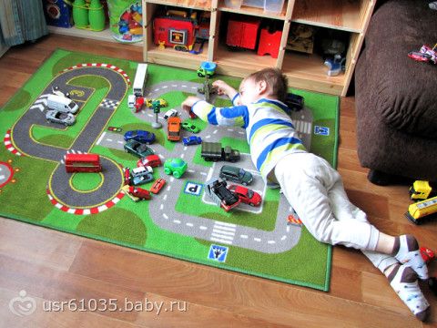 На дорогах пробки!!!... или наш новый коврик-развлекуха)